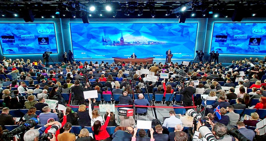 Владимир Путин провел ежегодную пресс-конференцию в прямом эфире. Видео